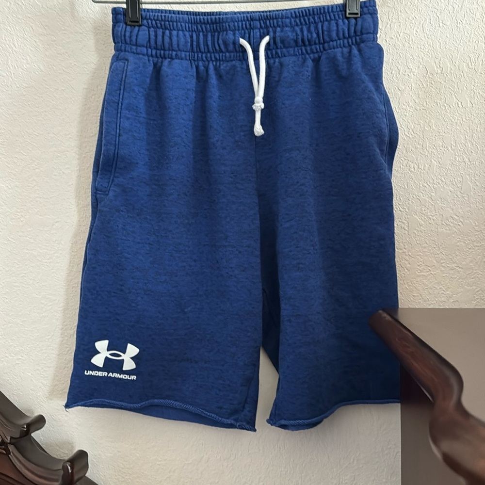 Boys Under Armour Athletic Shorts Cotton Blend